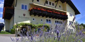Caldaro (Bz), la Tenuta Ritterhof presenta il nuovo Sauvignon Paratus