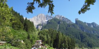 Dolomiti Bellunesi, è tempo d’estate tra impianti aperti per salire in quota e momenti di divertimento in alta montagna