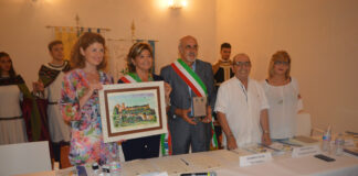 Oria (Br), in occasione del Palio dei Rioni incontra Roseto Capo Spulico (Cs), per una collaborazione di promozione e valorizzazione che abbraccia Puglia e Calabria