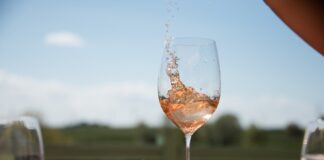 Italia, la penisola si colora di rosa ad inizio estate 2018, per una giornata dedicata al vino rosato