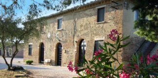 Montalcino (Si), la Fattoria Pieve a Salti tra natura, sport e relax, propone anche prodotti bio