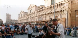 Ferrara Buskers Festival® 2018, con la musica di strada la città apre il cuore medioevale al mondo