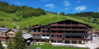 Corvara (Bz), per un soggiorno allo Sporthotel Panorama tra natura, trattamenti benessere e buona cucina