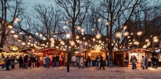 Svizzera, con la Tariffa Promo Mercatini visitare in treno le città per Natale 2018, è anche conveniente