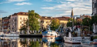 Friuli Venezia Giulia, a Grado per vivere di natura, storia e invitanti spiagge dorate