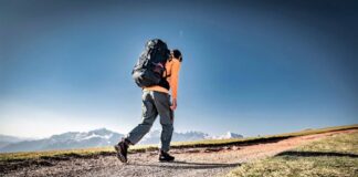 Fjällräven e Hanwag, firmano l’outfit giusto per salire attrezzati in montagna