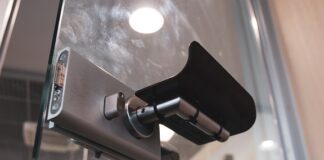 Labrenta (Vi) presenta Handlessdoor, il salvamaniglia antibatterico