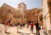 Gerusalemme, nella Basilica del Santo Sepolcro restaurata parte del pavimento di accesso all’Edicola